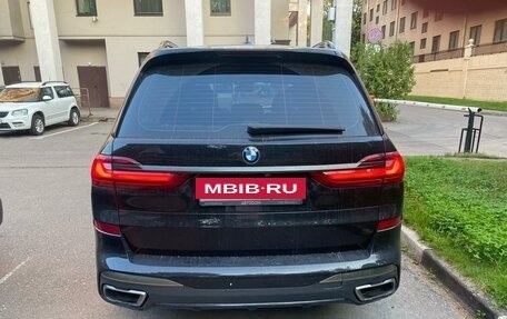 BMW X7, 2021 год, 10 500 000 рублей, 3 фотография