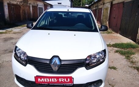 Renault Logan II, 2014 год, 750 000 рублей, 2 фотография