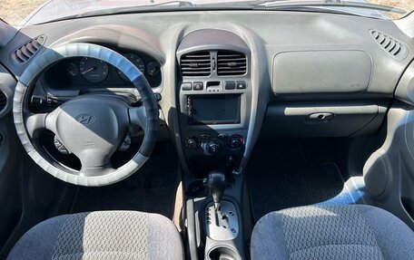 Hyundai Santa Fe III рестайлинг, 2004 год, 790 000 рублей, 11 фотография