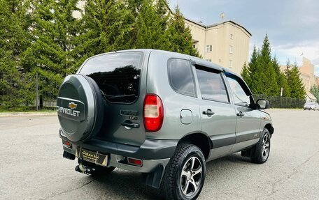 Chevrolet Niva I рестайлинг, 2007 год, 559 000 рублей, 6 фотография