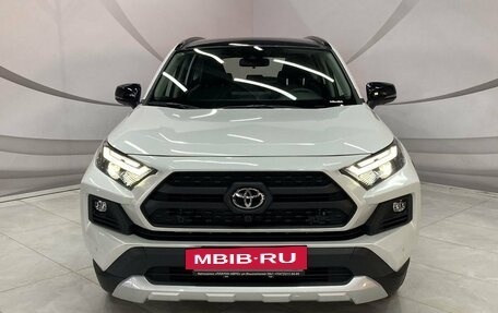 Toyota RAV4, 2024 год, 4 150 000 рублей, 2 фотография