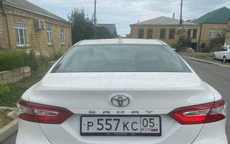 Toyota Camry, 2018 год, 2 200 000 рублей, 7 фотография