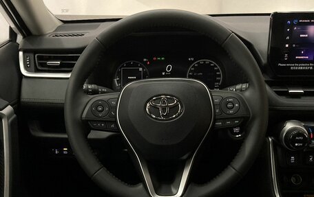 Toyota RAV4, 2024 год, 4 150 000 рублей, 11 фотография