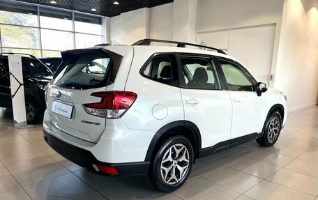 Subaru Forester, 2018 год, 2 885 000 рублей, 6 фотография