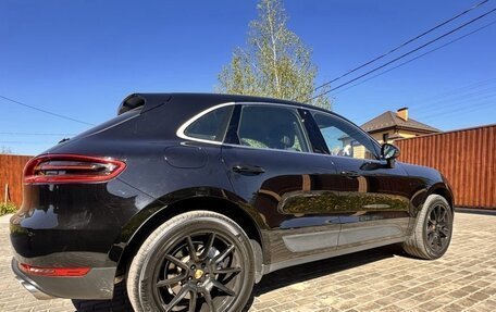 Porsche Macan I рестайлинг, 2016 год, 4 500 000 рублей, 2 фотография