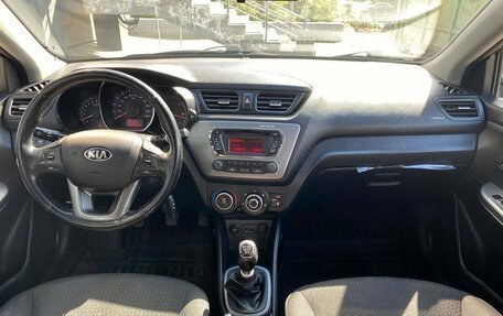 KIA Rio III рестайлинг, 2014 год, 985 000 рублей, 15 фотография