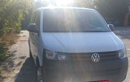 Volkswagen Caravelle T5, 2014 год, 2 700 000 рублей, 8 фотография