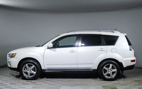 Mitsubishi Outlander III рестайлинг 3, 2010 год, 1 200 000 рублей, 8 фотография