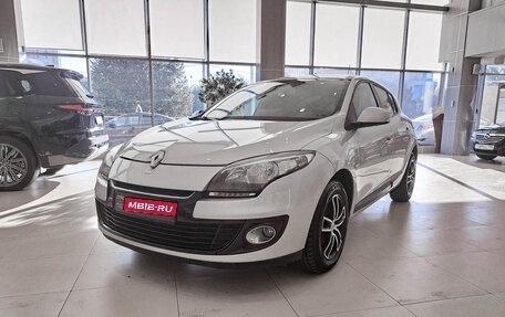 Renault Megane III, 2012 год, 800 000 рублей, 1 фотография