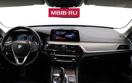 BMW 5 серия, 2018 год, 3 450 000 рублей, 9 фотография