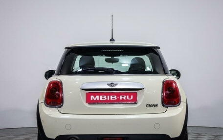 MINI Hatch, 2015 год, 1 089 000 рублей, 6 фотография