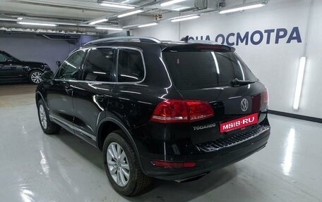 Volkswagen Touareg III, 2010 год, 2 047 000 рублей, 3 фотография