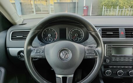 Volkswagen Jetta VI, 2013 год, 849 000 рублей, 12 фотография