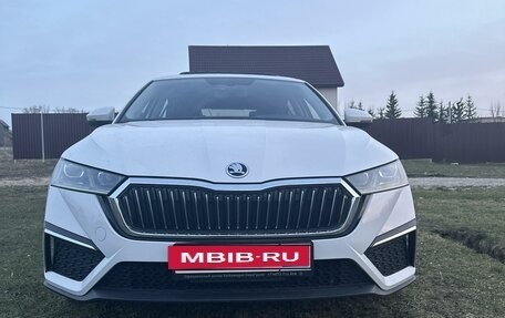 Skoda Octavia IV, 2023 год, 3 220 000 рублей, 3 фотография