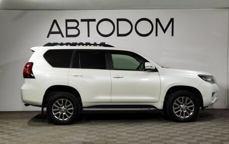 Toyota Land Cruiser Prado 150 рестайлинг 2, 2019 год, 5 327 000 рублей, 6 фотография