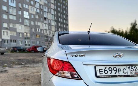 Hyundai Solaris II рестайлинг, 2011 год, 830 000 рублей, 7 фотография