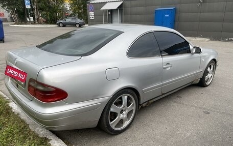 Mercedes-Benz CLK-Класс, 1997 год, 450 000 рублей, 2 фотография