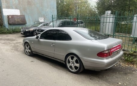 Mercedes-Benz CLK-Класс, 1997 год, 450 000 рублей, 10 фотография