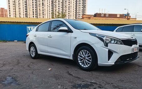 KIA Rio IV, 2021 год, 1 230 000 рублей, 10 фотография