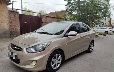 Hyundai Solaris II рестайлинг, 2012 год, 1 100 000 рублей, 1 фотография