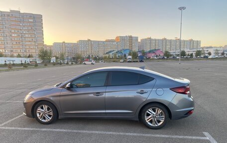 Hyundai Elantra VI рестайлинг, 2019 год, 1 790 000 рублей, 5 фотография