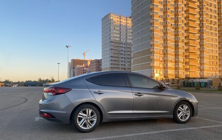 Hyundai Elantra VI рестайлинг, 2019 год, 1 790 000 рублей, 9 фотография