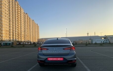 Hyundai Elantra VI рестайлинг, 2019 год, 1 790 000 рублей, 6 фотография