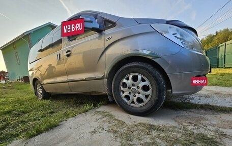 Hyundai Grand Starex Grand Starex I рестайлинг 2, 2014 год, 1 900 000 рублей, 8 фотография