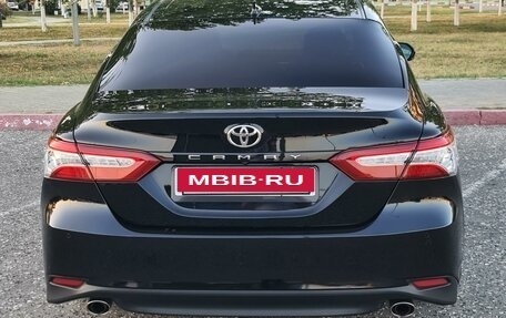 Toyota Camry, 2019 год, 2 990 000 рублей, 5 фотография