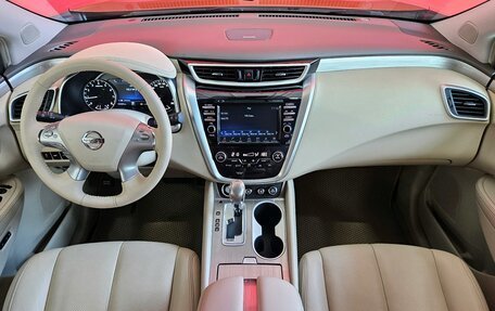 Nissan Murano, 2017 год, 2 495 000 рублей, 9 фотография