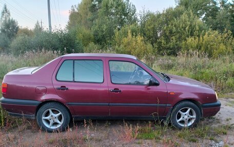 Volkswagen Vento, 1992 год, 3 фотография