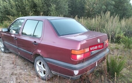 Volkswagen Vento, 1992 год, 6 фотография