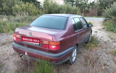 Volkswagen Vento, 1992 год, 4 фотография