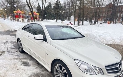 Mercedes-Benz E-Класс, 2011 год, 1 350 000 рублей, 1 фотография