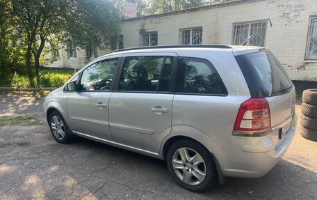 Opel Zafira B, 2011 год, 645 000 рублей, 9 фотография