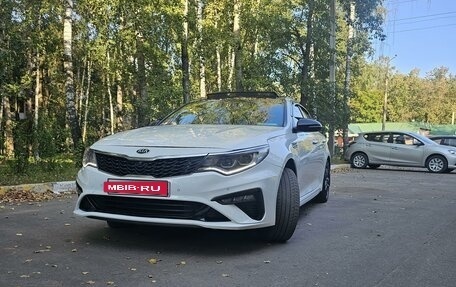 KIA Optima IV, 2018 год, 2 200 000 рублей, 8 фотография