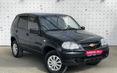 Chevrolet Niva I рестайлинг, 2011 год, 650 000 рублей, 2 фотография