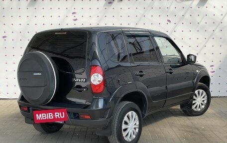 Chevrolet Niva I рестайлинг, 2011 год, 650 000 рублей, 4 фотография