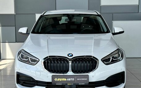 BMW 1 серия, 2020 год, 2 350 000 рублей, 2 фотография