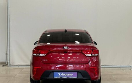 KIA Rio IV, 2018 год, 1 495 000 рублей, 8 фотография