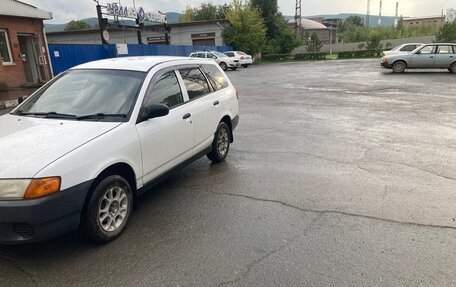 Mazda Familia Y11, 2000 год, 327 000 рублей, 7 фотография