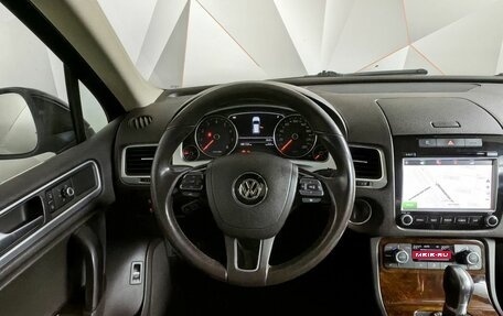 Volkswagen Touareg III, 2013 год, 2 193 000 рублей, 15 фотография