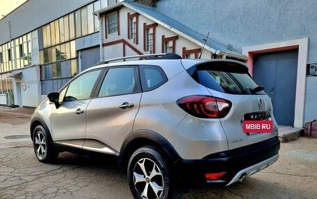 Renault Kaptur I рестайлинг, 2018 год, 1 720 000 рублей, 36 фотография