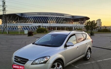 KIA cee'd I рестайлинг, 2009 год, 849 000 рублей, 2 фотография