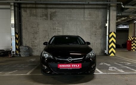 Opel Astra J, 2014 год, 1 280 000 рублей, 2 фотография