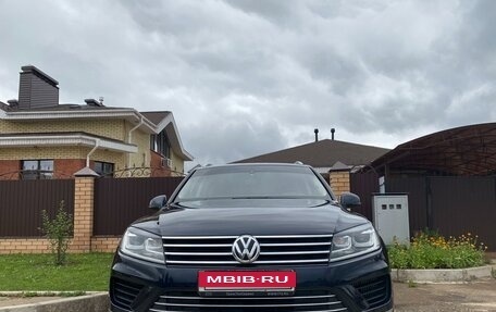 Volkswagen Touareg III, 2015 год, 3 500 000 рублей, 1 фотография