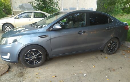 KIA Rio III рестайлинг, 2014 год, 950 000 рублей, 2 фотография