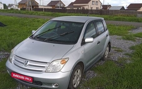 Toyota Ist II, 2002 год, 545 000 рублей, 1 фотография