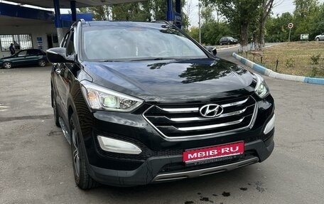 Hyundai Santa Fe III рестайлинг, 2012 год, 2 300 000 рублей, 1 фотография