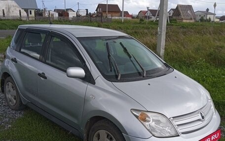 Toyota Ist II, 2002 год, 545 000 рублей, 2 фотография